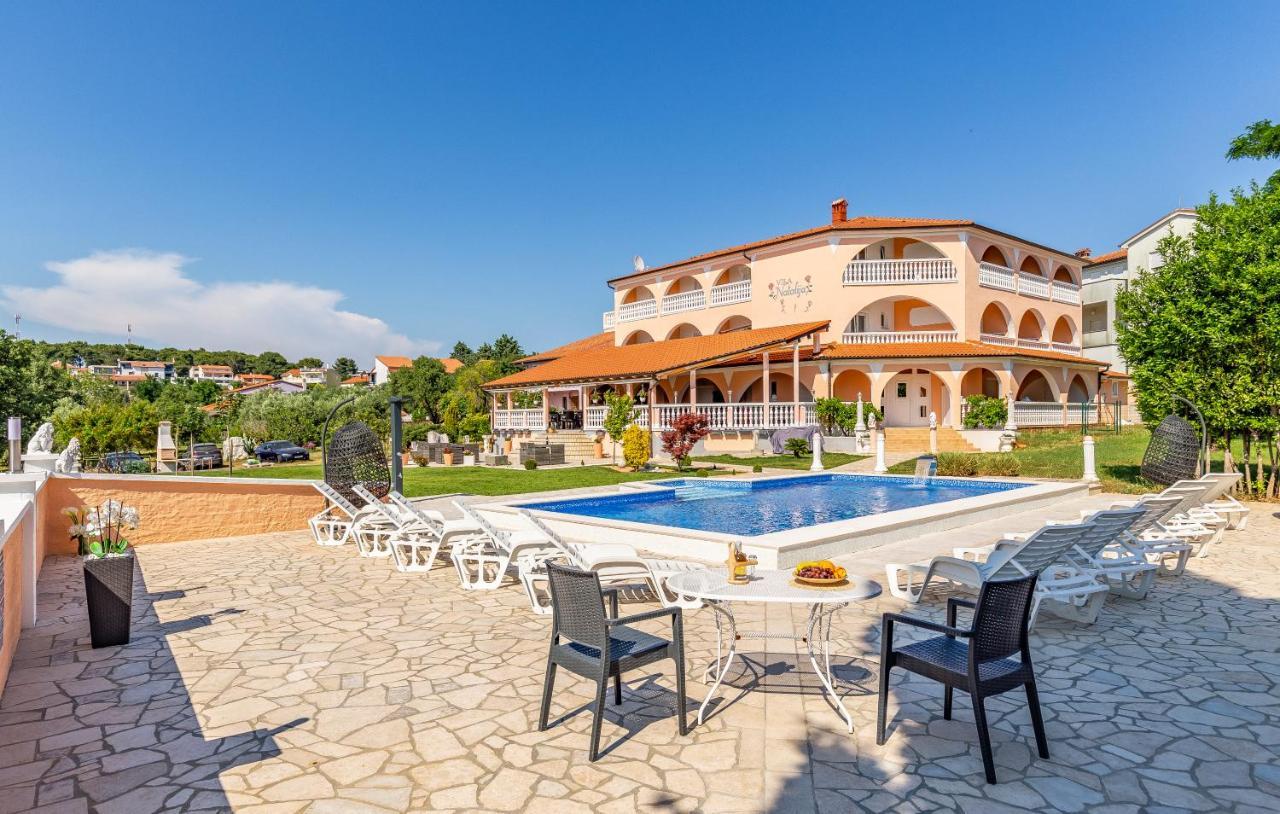 Villa Natalija Medulin Exterior foto